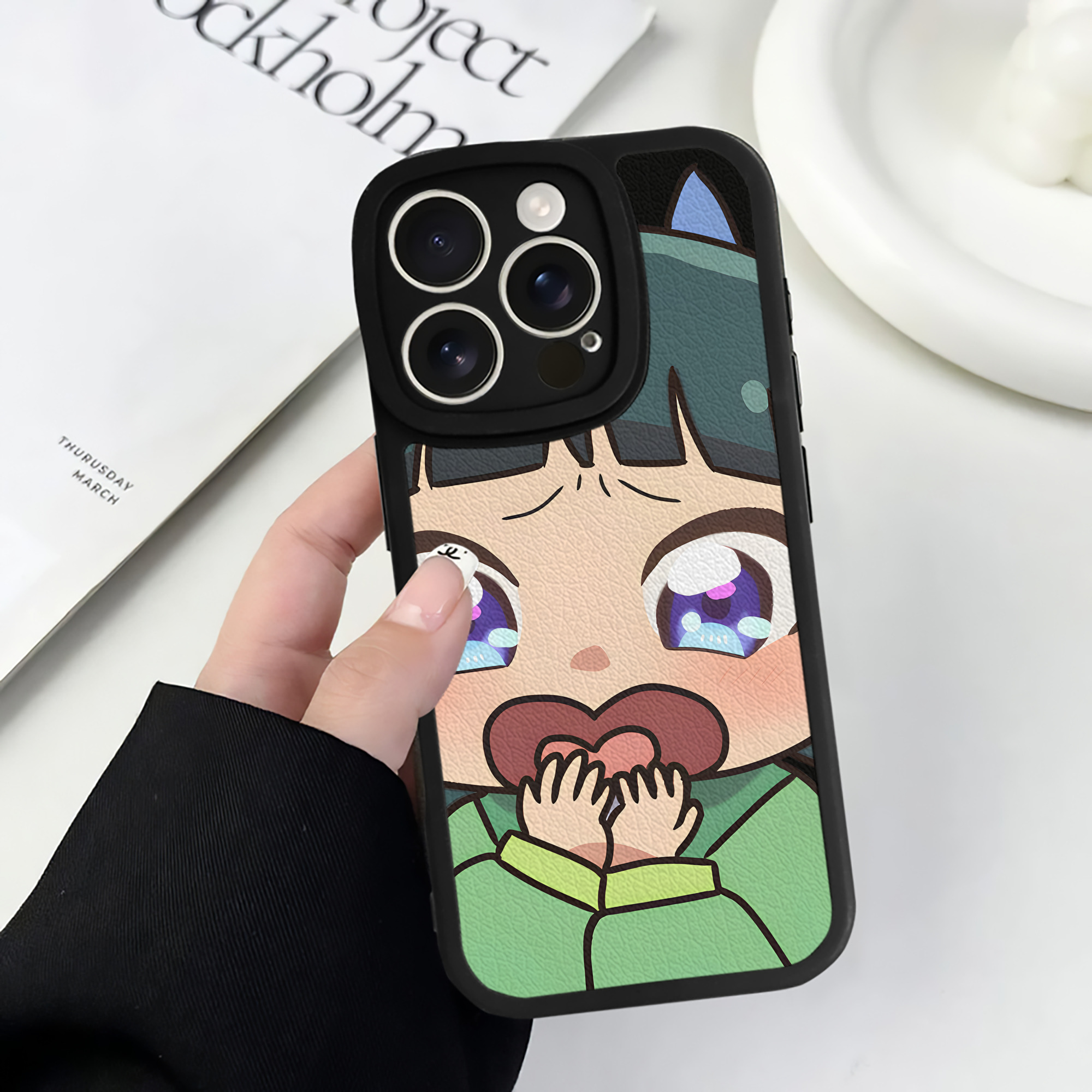 （画像用） 薬屋のひとりごと The Apothecary Diaries 【iPhone 16シリーズ対応】シリコンスマホケース（レザー調） 材質：シリコン
